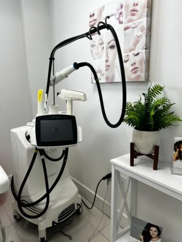 Owner photograph of a Candela Nordlys system.