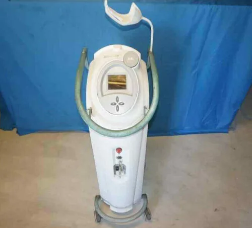 Owner photograph of a Syneron Comet system.